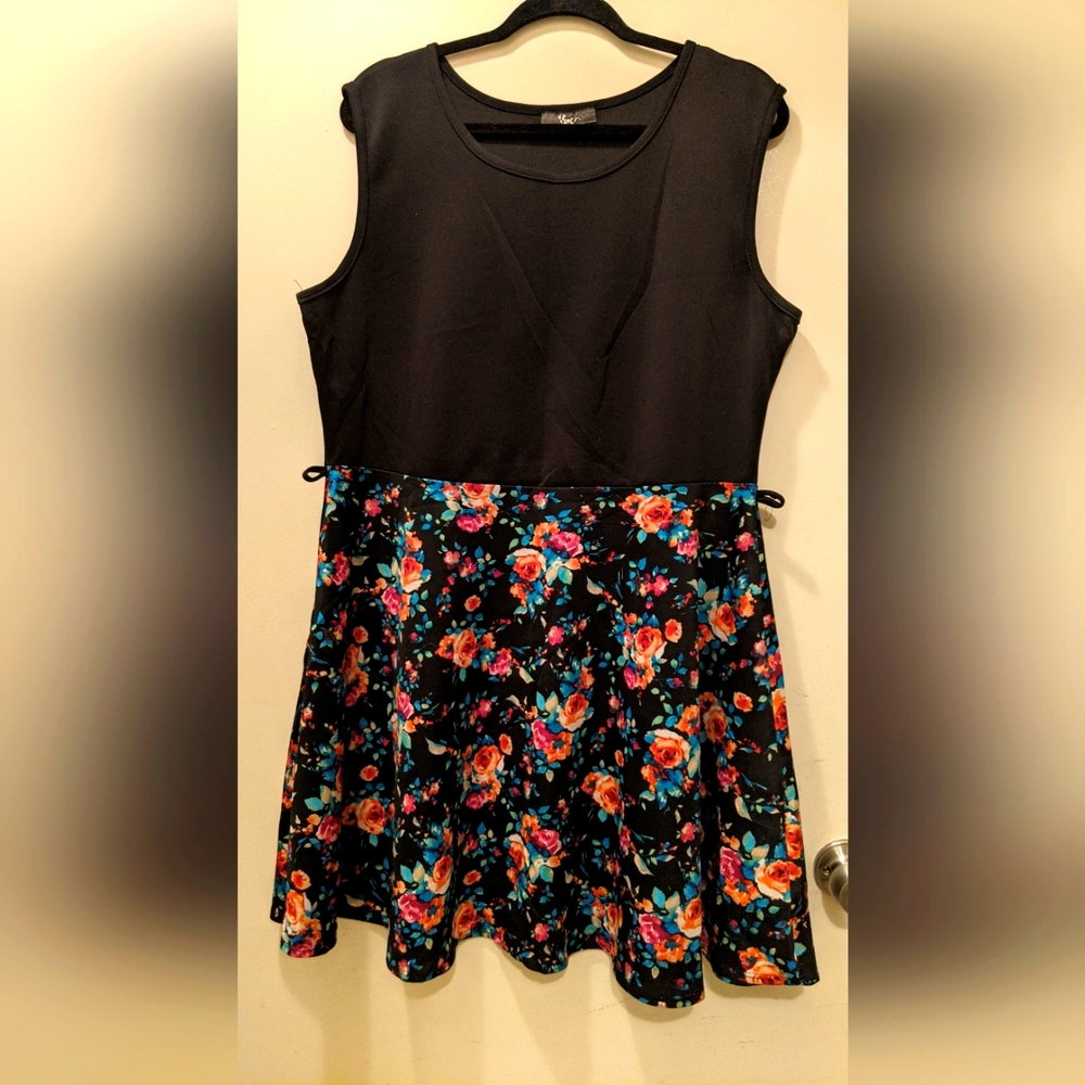 Floral Black Sleeveless Dress